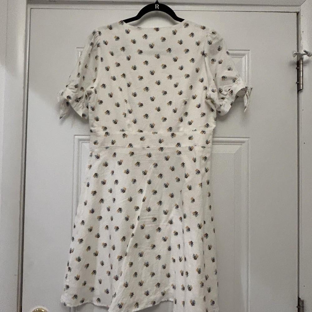 GAP White Dress floral puff sleeve lined button Fit Flare Beach Summer Work 10 - Picture 3 of 12